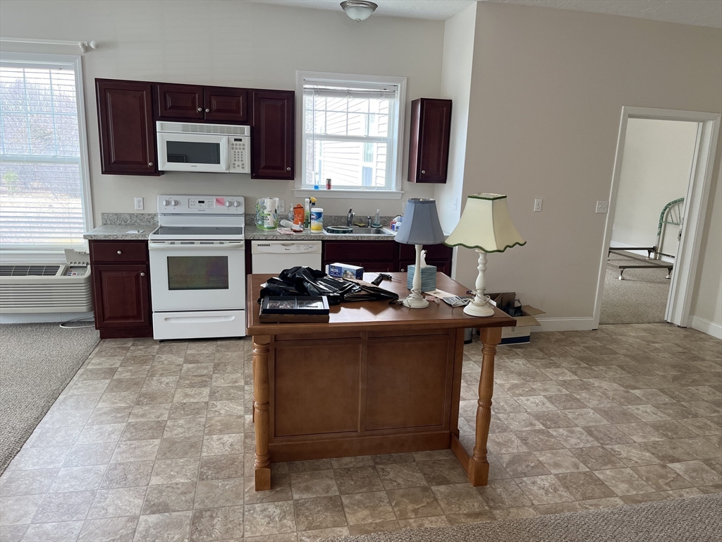 68 A Spring Street, Unit 203 Mansfield, MA 02048 - Photo 10 of 17