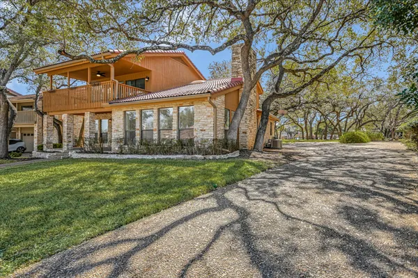 a front view of house with yard