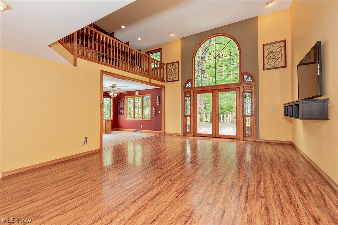 1108 Dorsh Road Cleveland, OH 44121 - Photo 5 of 28 Gallery Image 5