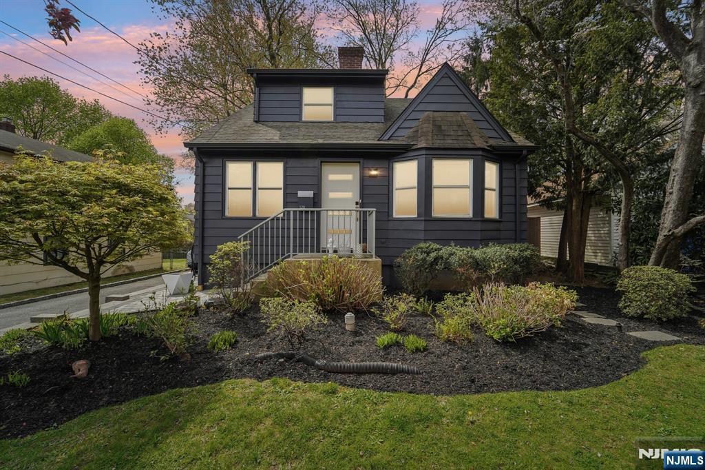 120 Gordon Avenue Tenafly, NJ 07670 - Photo 1 of 46