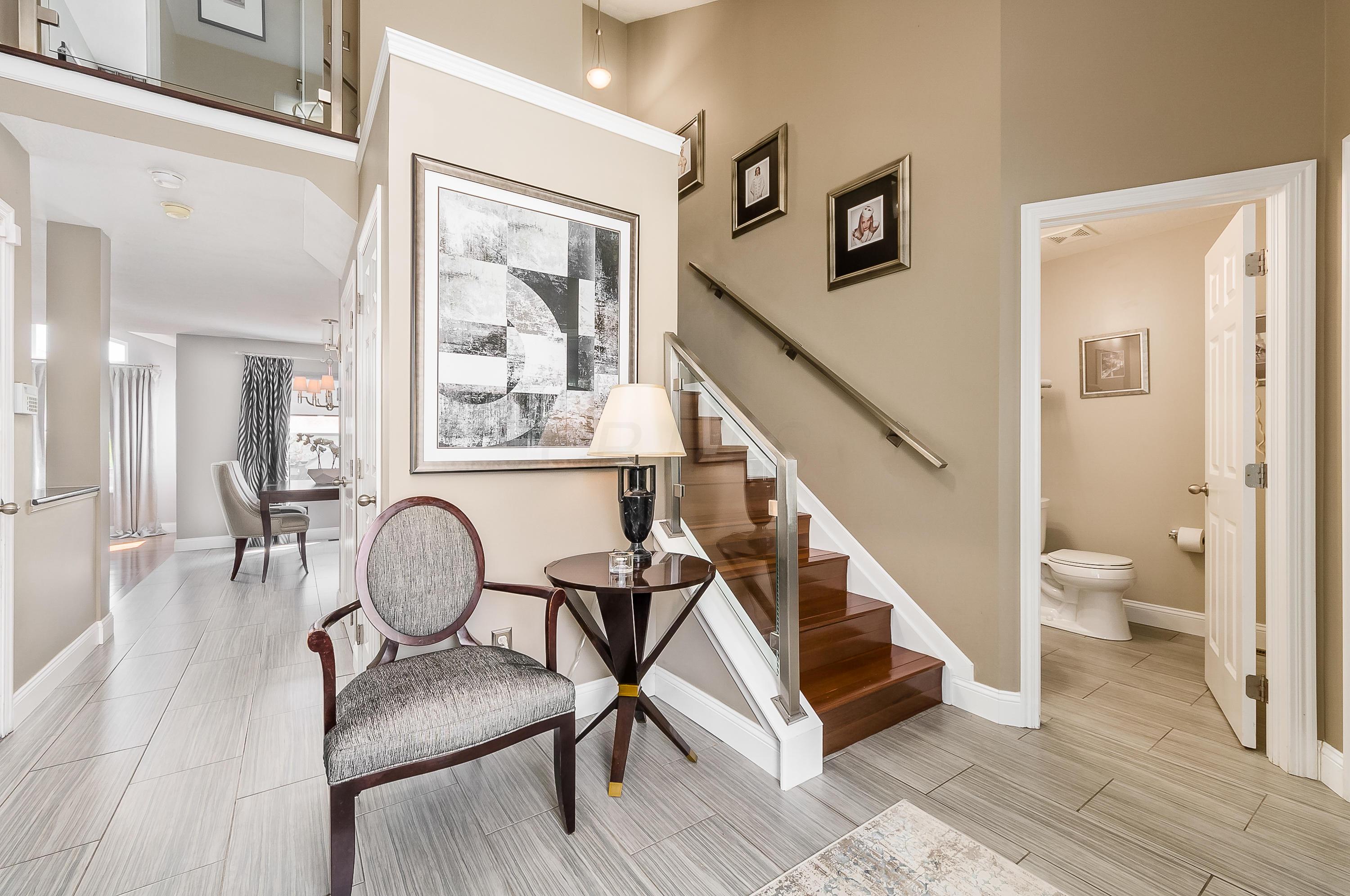 3028 Splitrock Road Columbus, OH 43221 - Photo 2 of 43 Gallery Image 2