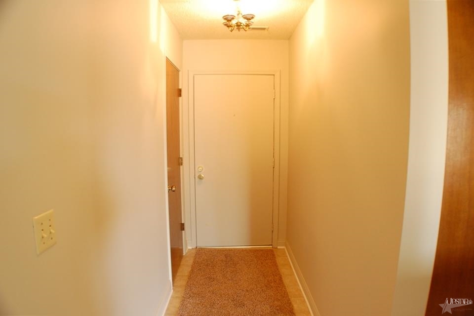 9030 Mariners Ridge Drive Fort Wayne, IN 46819 - Photo 7 of 16