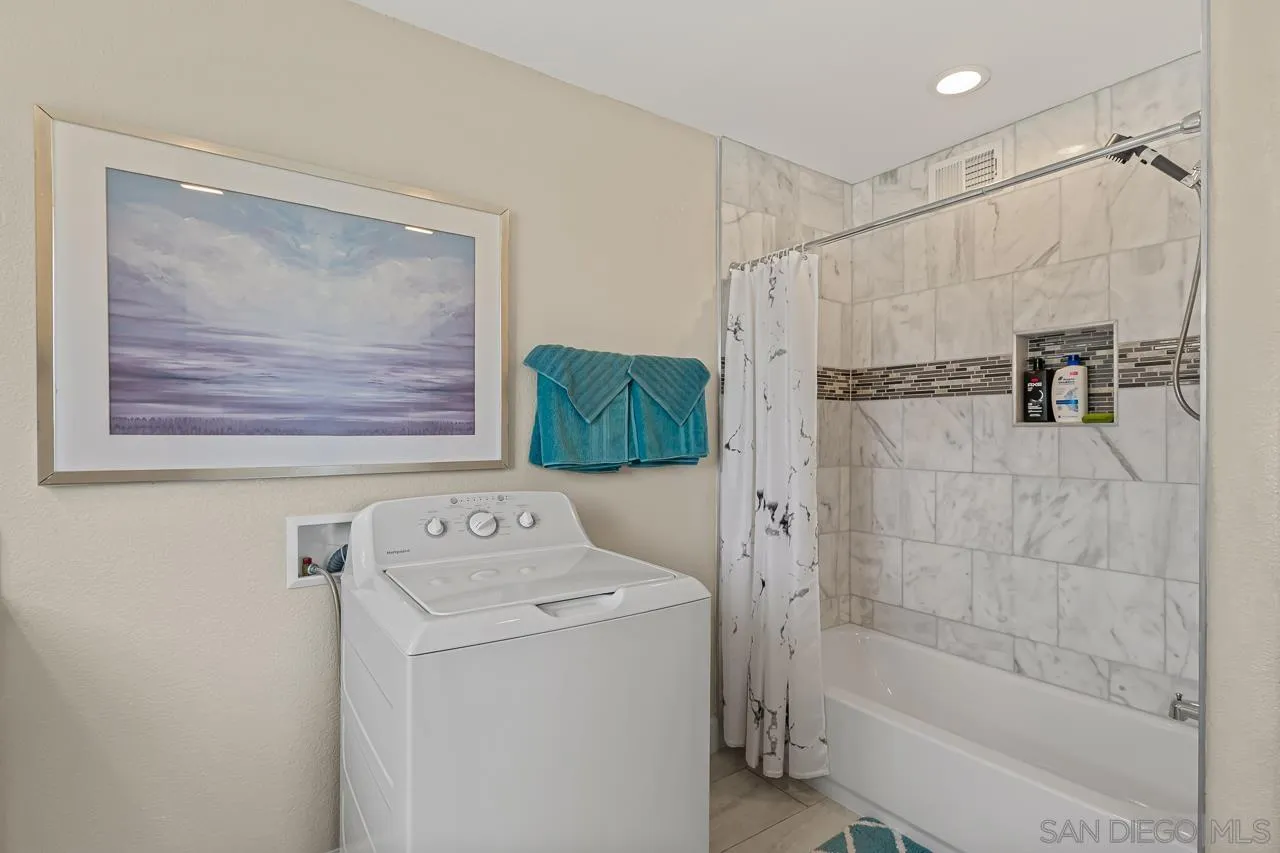 7087 Rancho Santa Fe View Court Rancho Santa Fe, CA 92067 - Photo 37 of 56