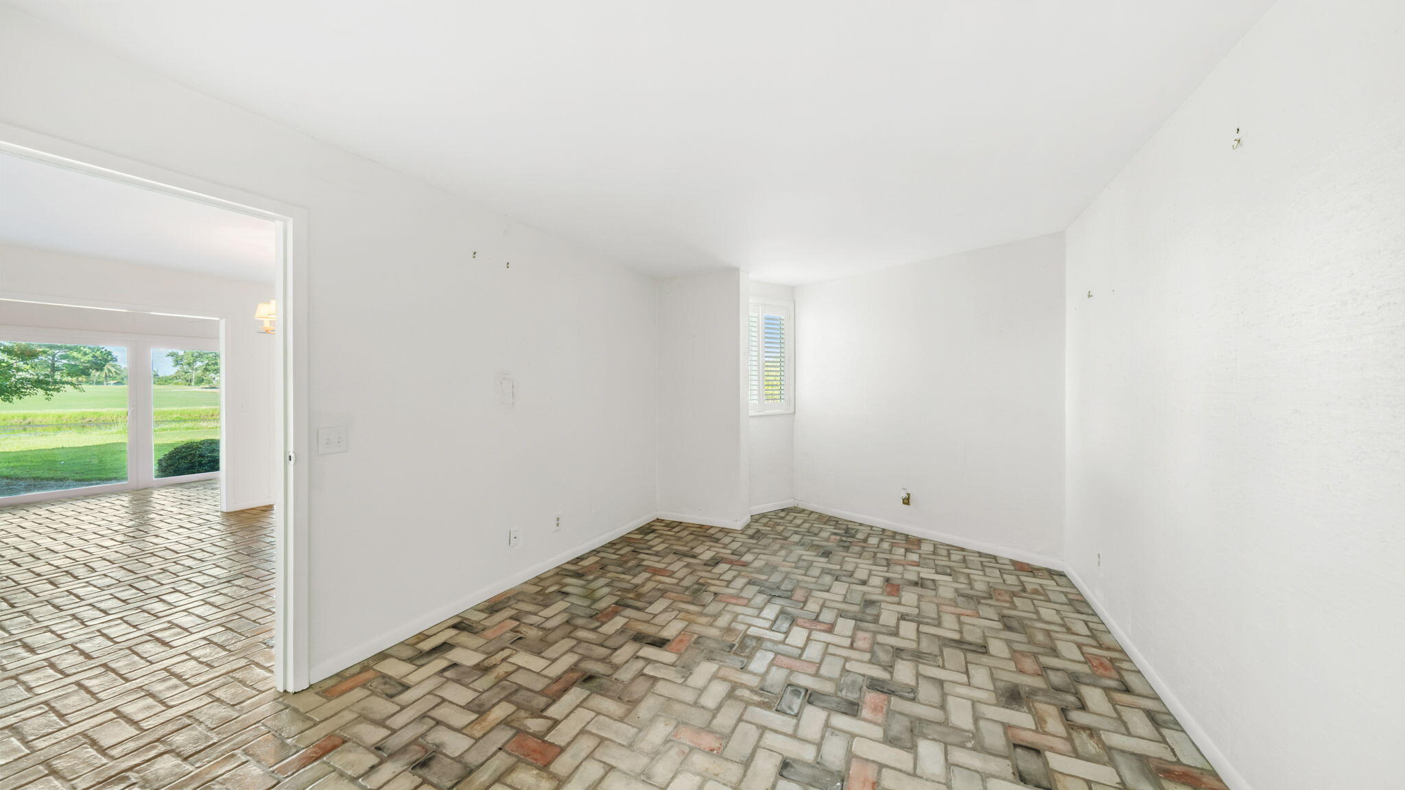 4725 Bay Point Road, Unit 166 Panama City Beach, FL 32408 - Photo 10 of 24 a view of an empty room