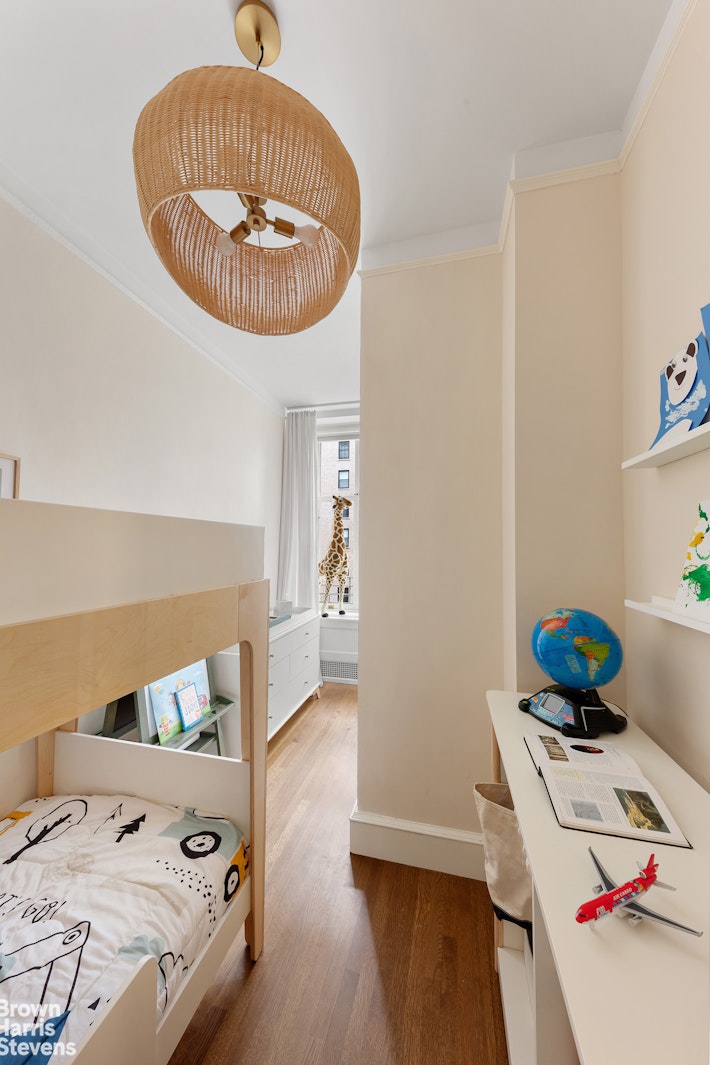 390 West End Avenue, Unit 5H Manhattan, NY 10024 - Photo 10 of 12