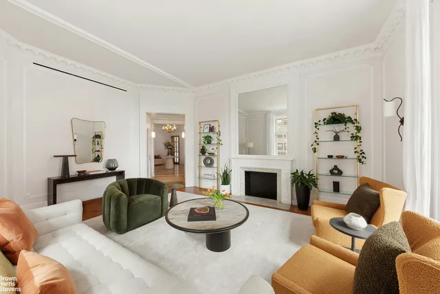 $5,495,000 | 390 West End Avenue, Unit 5H | Upper West Side