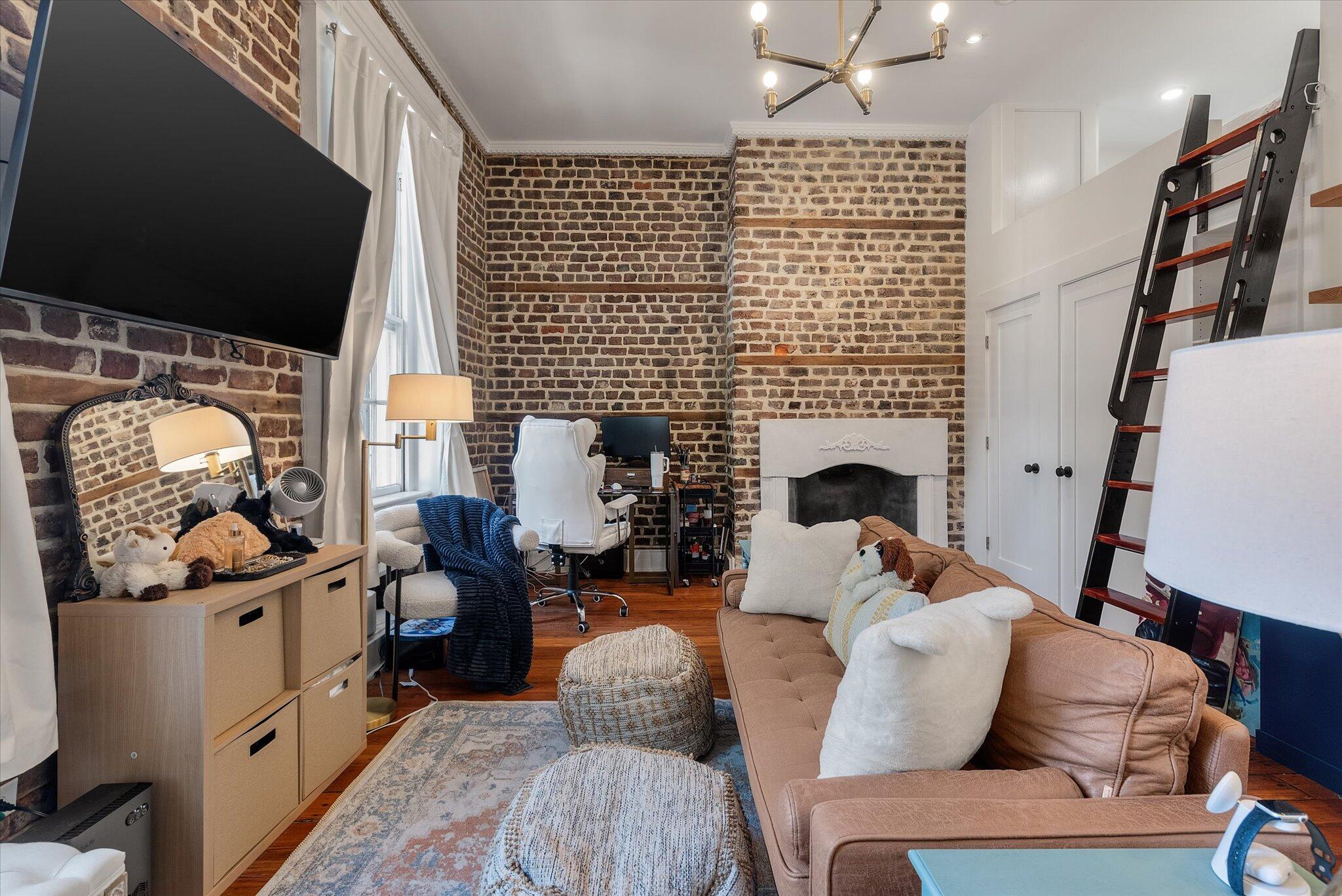 53 Hasell Street, Unit D Charleston, SC 29401 - Photo 14 of 30 14-53 Hasell St Unit D_i_Lowcountry_Expo