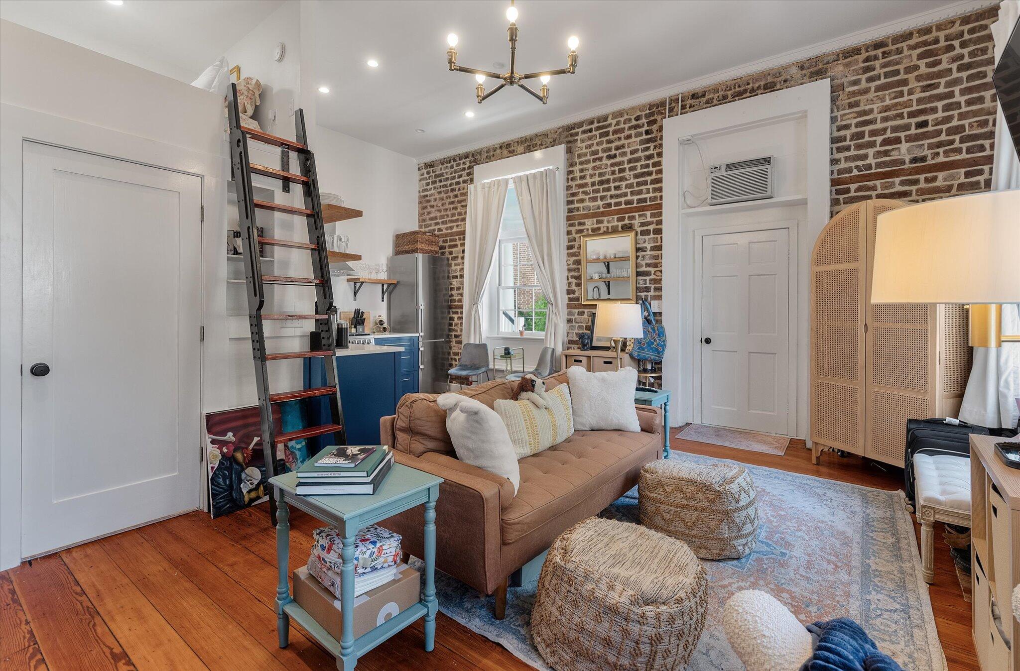 53 Hasell Street, Unit D Charleston, SC 29401 - Photo 16 of 30 16-53 Hasell St Unit D_i_Lowcountry_Expo