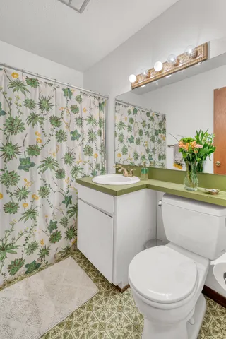 $1,800 | 753 Ashdale Drive, Unit 3A, Charleston, SC 29407