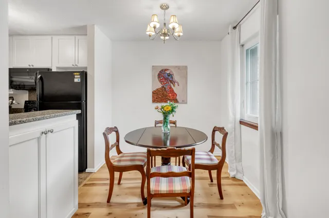 $1,800 | 753 Ashdale Drive, Unit 3A, Charleston, SC 29407