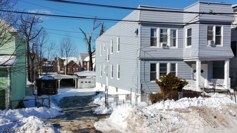 599 South 18th Street Newark, NJ 07103 - Photo 4 of 32