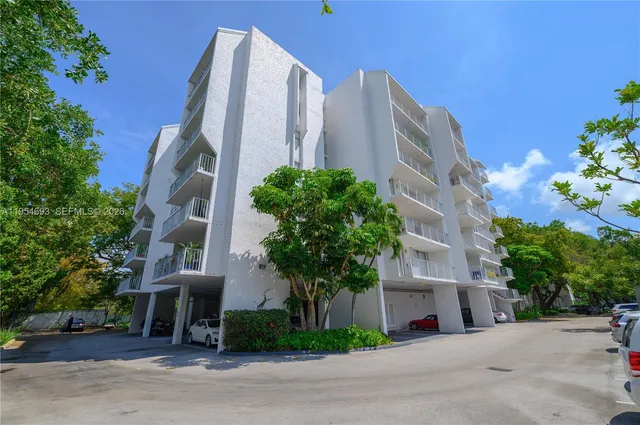 $350,000 | 650 Northeast 64th Street, Unit G510, Miami, FL 33138