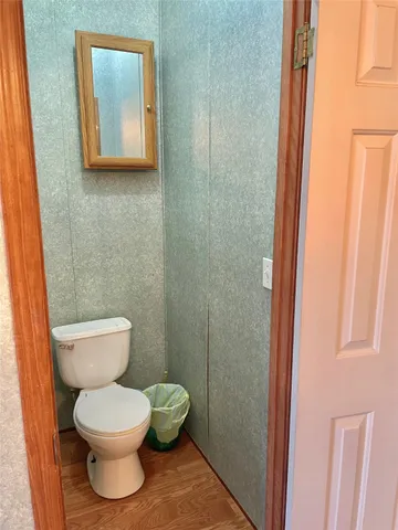 $130,000 | 82 Swallow Drive, Palacios, TX 77465