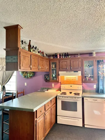 $130,000 | 82 Swallow Drive, Palacios, TX 77465