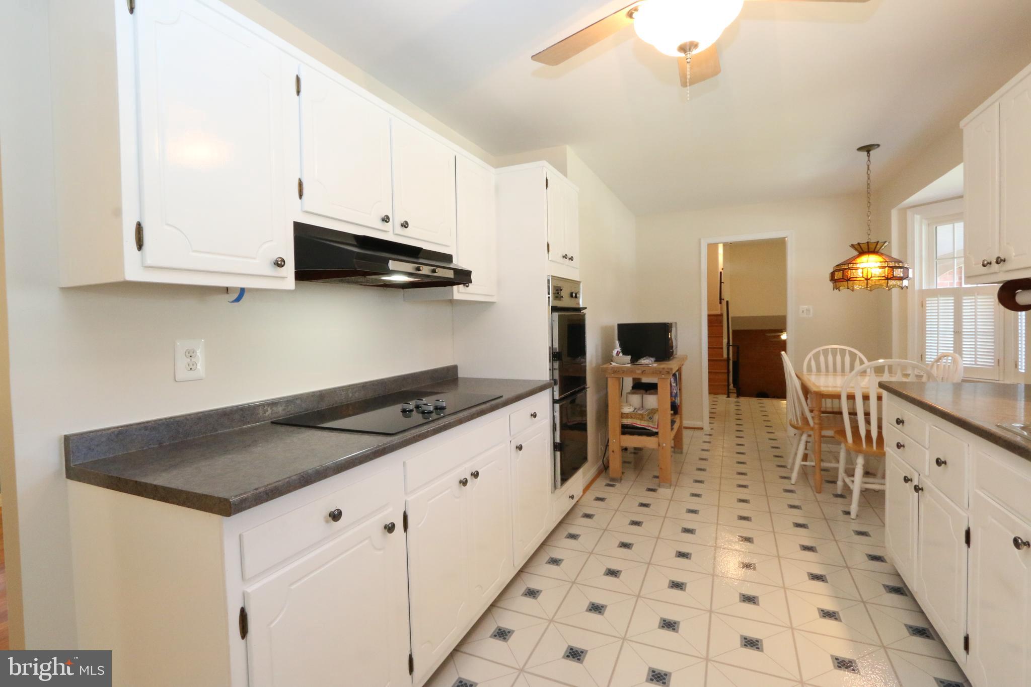 6726 Houndmaster Road Springfield, VA 22152 - Photo 11 of 42 Gallery Image 11