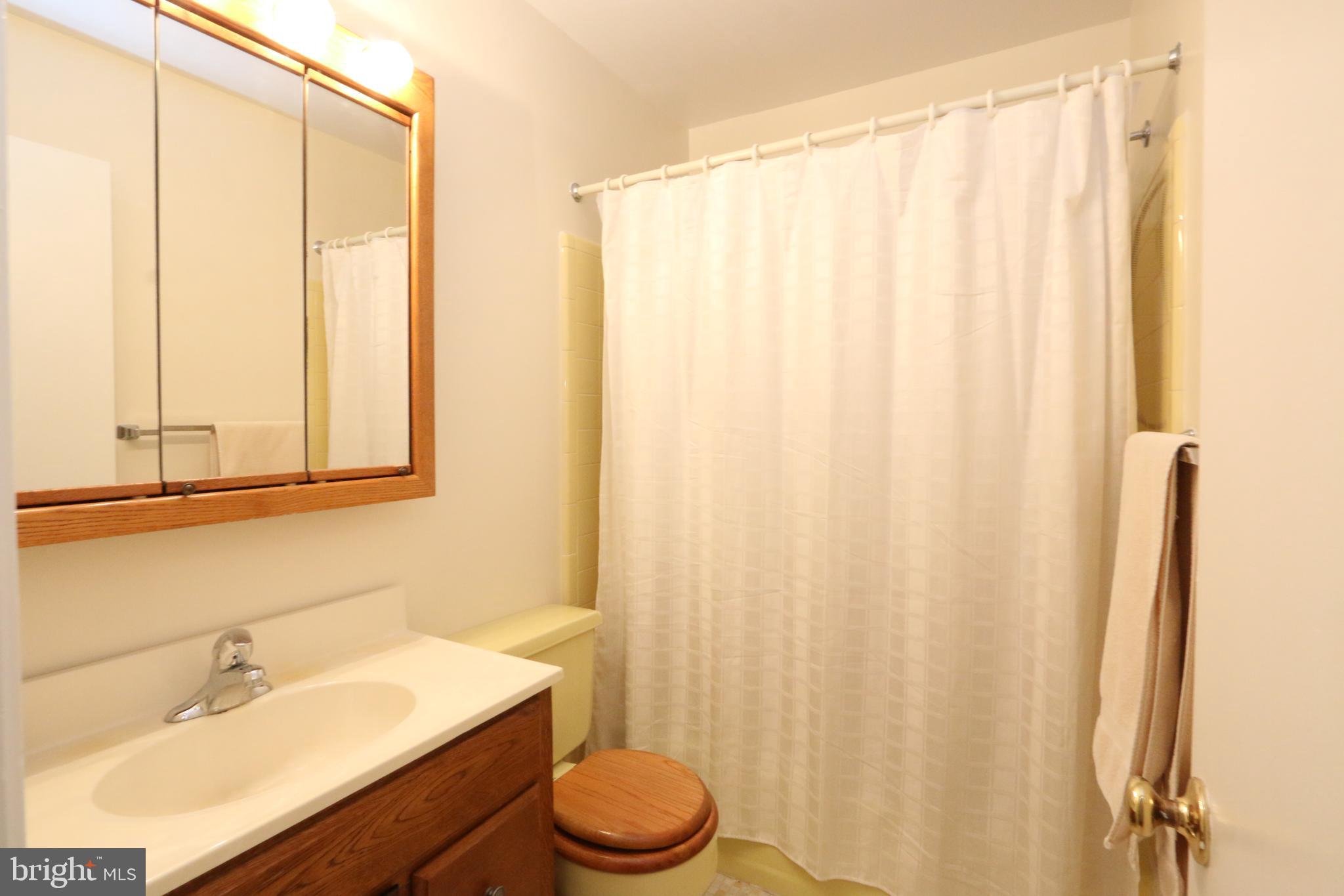 6726 Houndmaster Road Springfield, VA 22152 - Photo 17 of 42 Gallery Image 17
