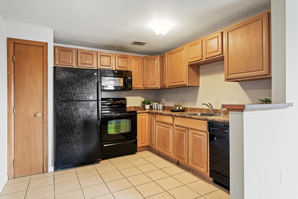 80 Main Street, Unit 26 Malden, MA 02148 - Photo 3 of 20