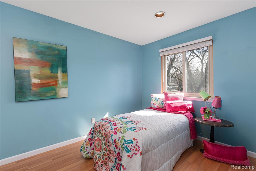 3645 Dearborn Avenue Rochester Hills, MI 48309 - Photo 15 of 29