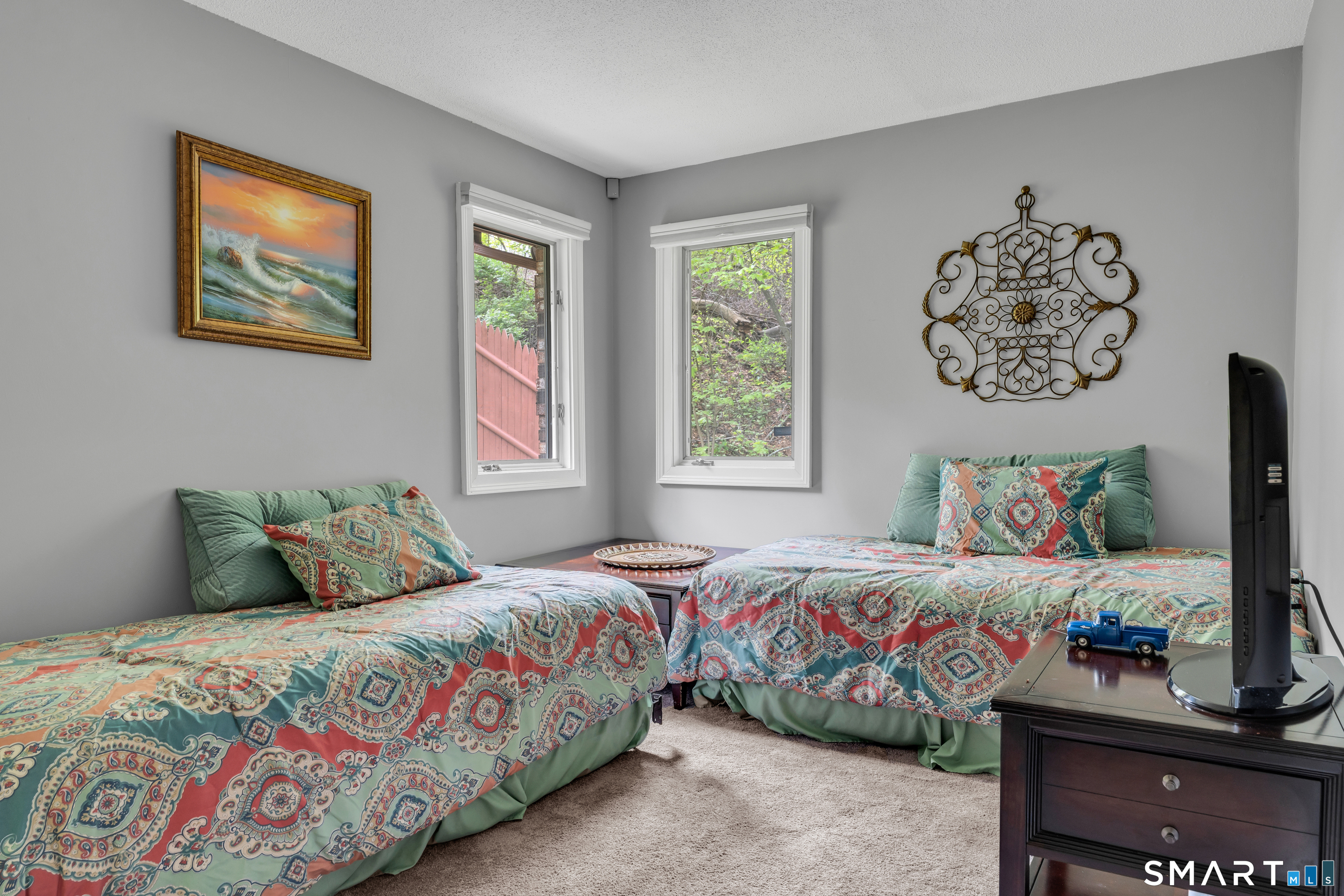 975 Main Street Hamden, CT 06514 - Photo 32 of 40