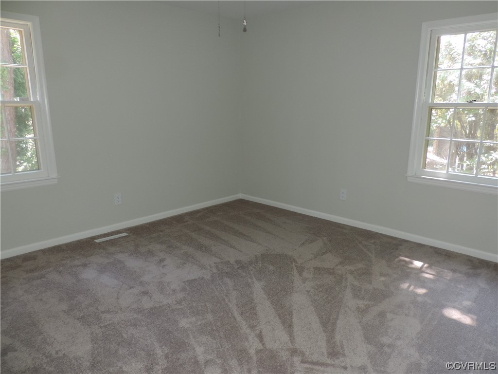 10616 Savoy Road North Chesterfield, VA 23235 - Photo 21 of 29 an empty room with a window