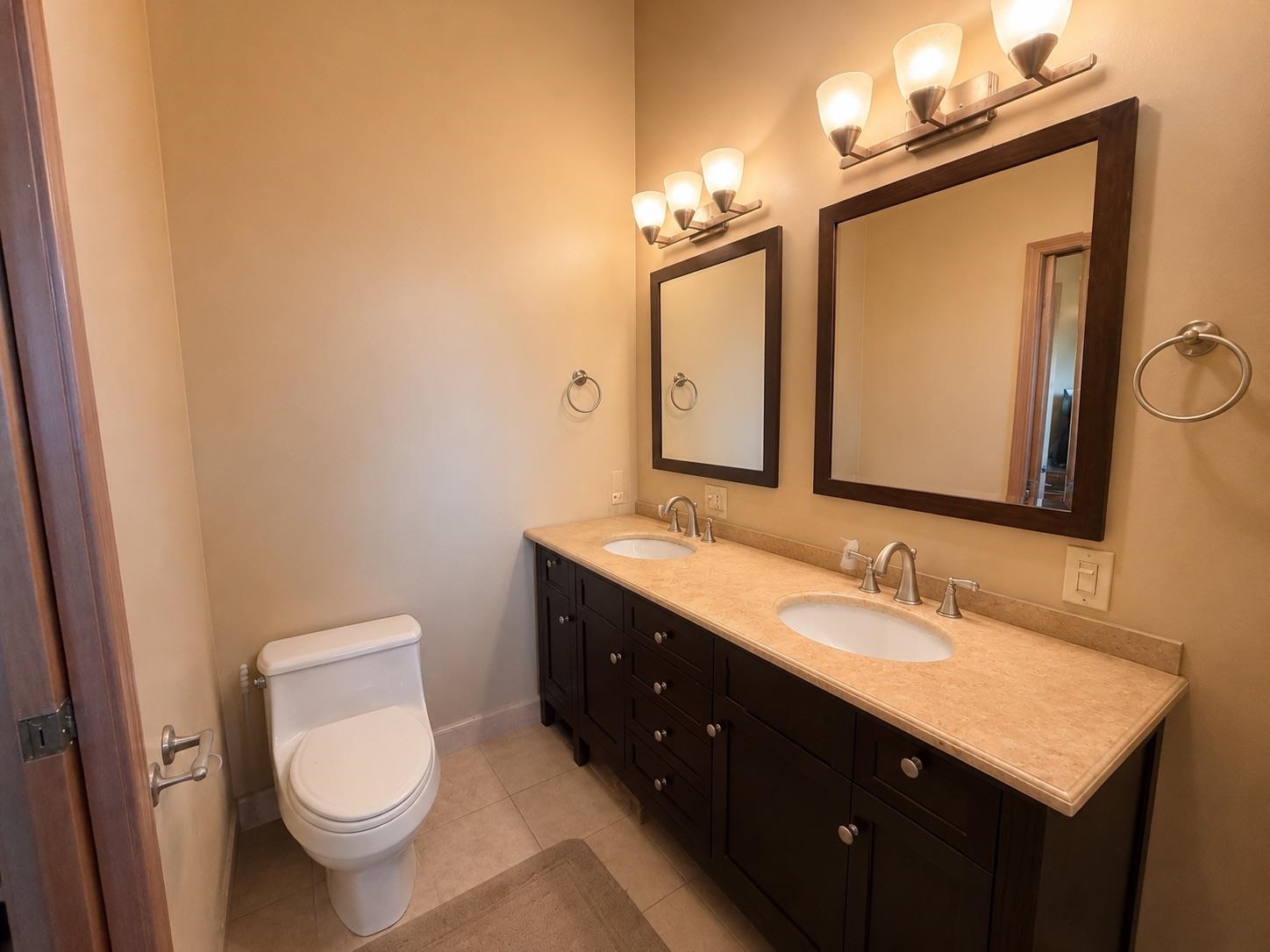 2615 Kaupakalua Road Haiku, HI 96708 - Photo 26 of 47 House 2 - Primary Bathroom
