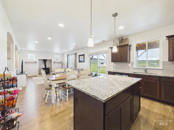 $1,100,000 | 7210 Sweet Ola Highway, Sweet, ID 83670