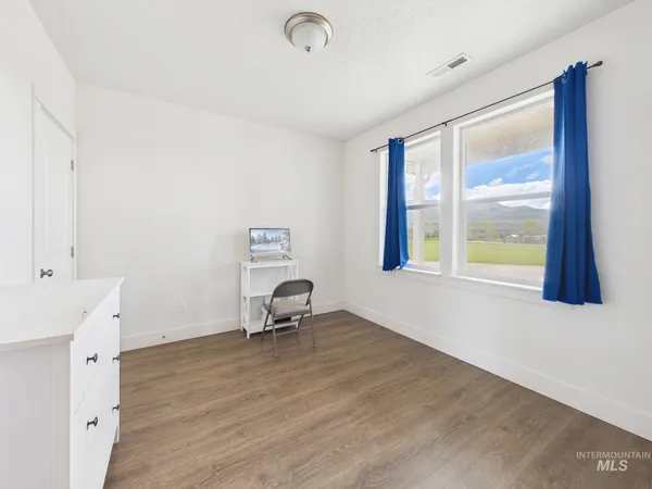 $1,100,000 | 7210 Sweet Ola Highway, Sweet, ID 83670