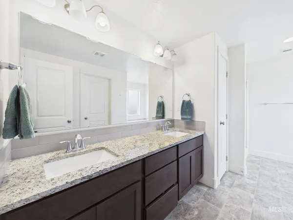 $1,100,000 | 7210 Sweet Ola Highway, Sweet, ID 83670