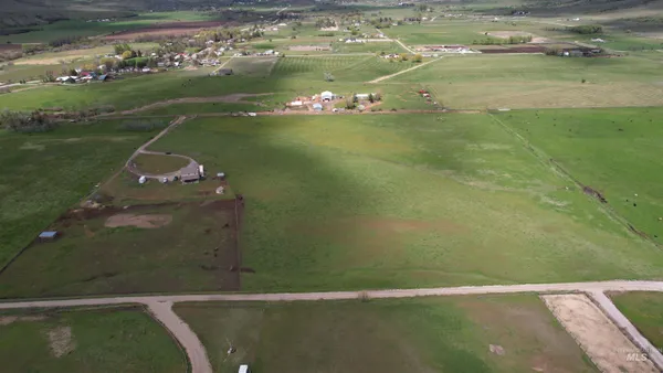 $1,100,000 | 7210 Sweet Ola Highway, Sweet, ID 83670