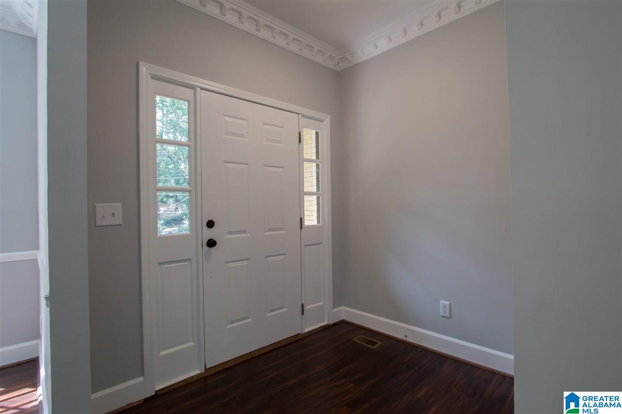 3523 Rhodes Drive Birmingham, AL 35209 - Photo 12 of 36 Gallery Image 12