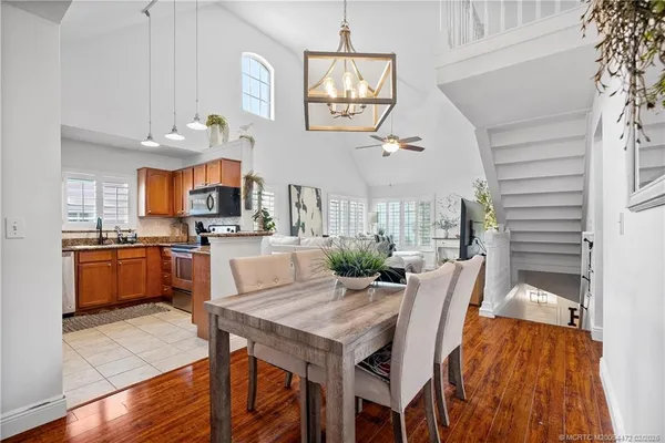 $319,000 | 1653 Southeast Pomeroy Street, Unit 36 BLDG 3, Stuart, FL 34997