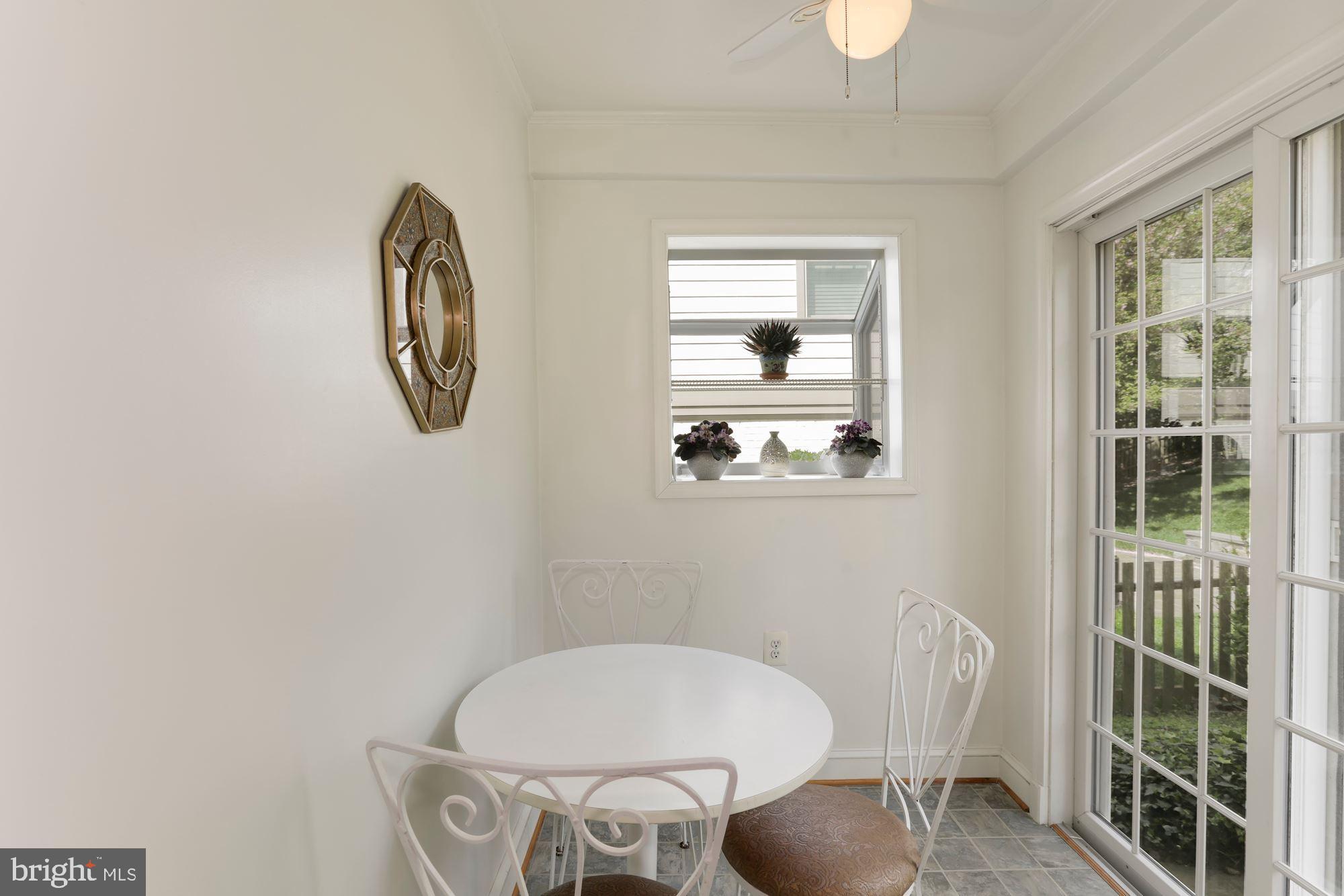 5615 Overlea Road Bethesda, MD 20816 - Photo 19 of 48 Breakfast room with sliding glass doors to rear.
