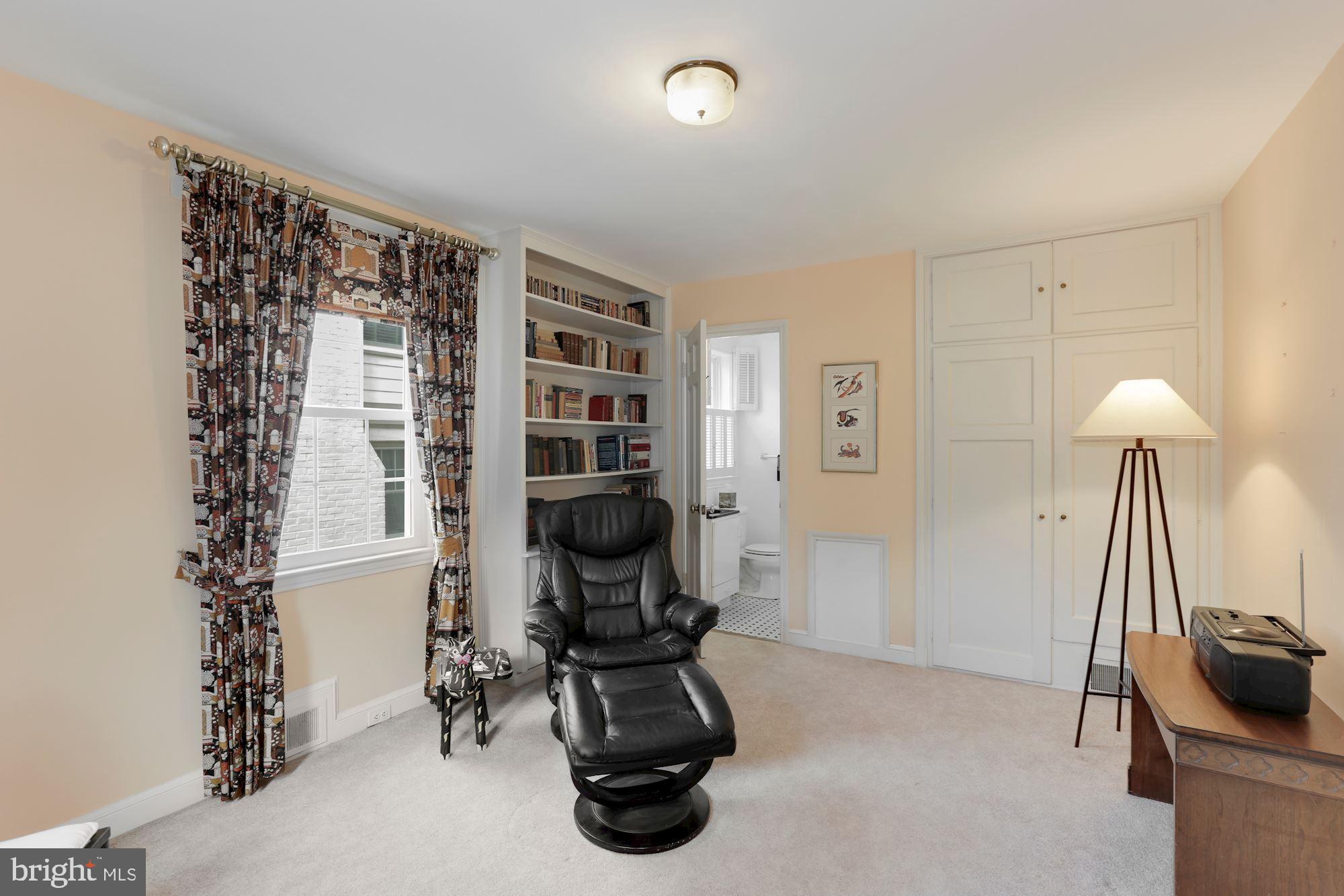 5615 Overlea Road Bethesda, MD 20816 - Photo 10 of 48 Main level office den with ensuite full bathroom.