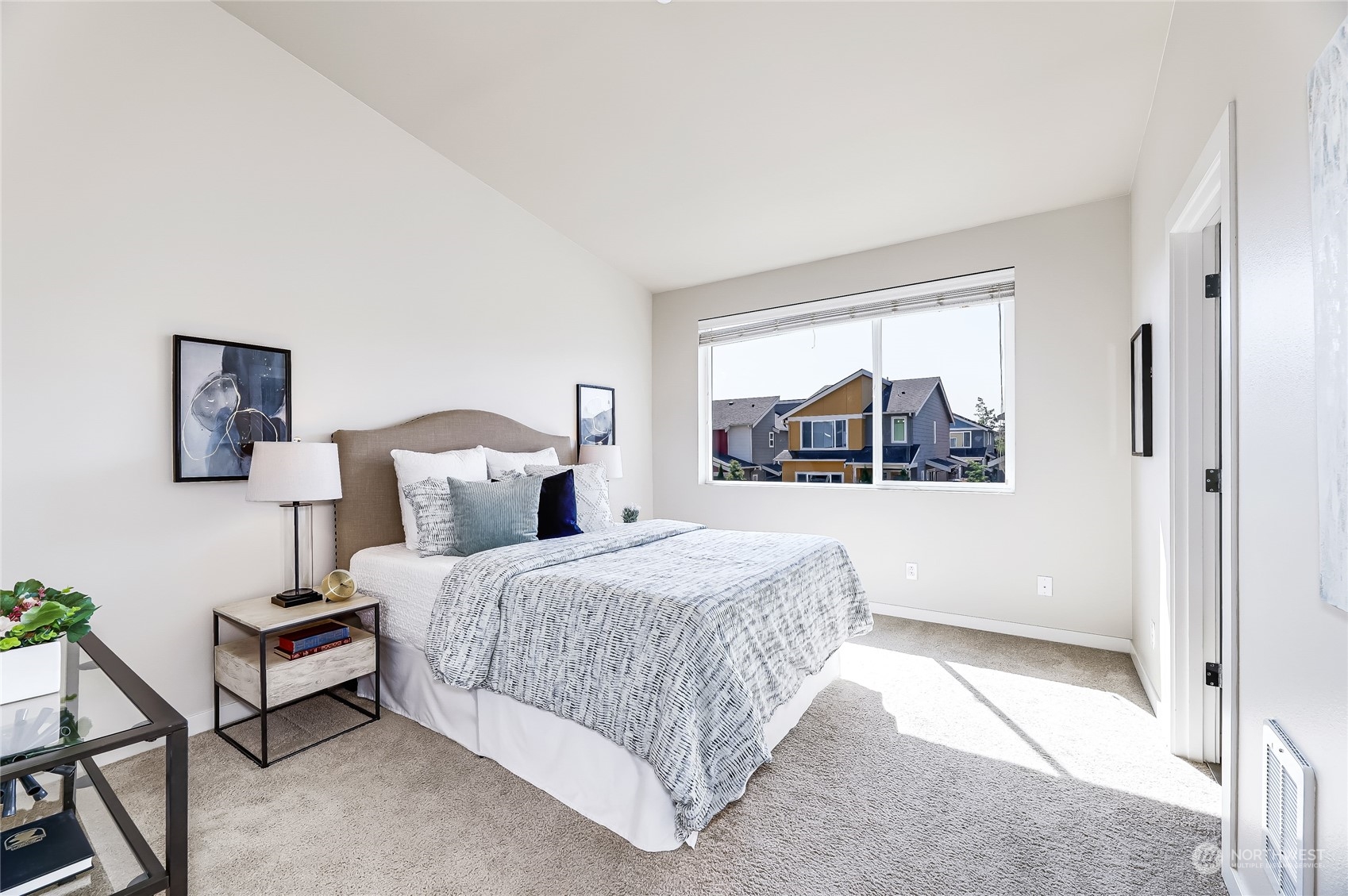 896 Southwest 96th Place Seattle, WA 98106 - Photo 14 of 24 Gallery Image 14