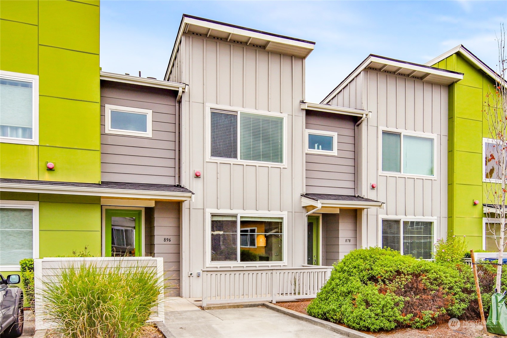 896 Southwest 96th Place Seattle, WA 98106 - Photo 24 of 24 Gallery Image 24