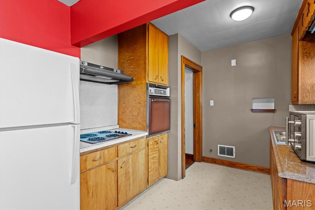 1107 Bristow Street Belleville, IL 62221 - Photo 12 of 26