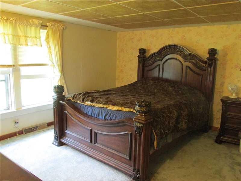 3462 Sample Road Hermitage, PA 16148 - Photo 7 of 13 Master Bedroom.
