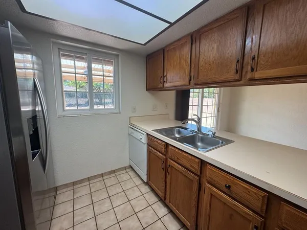 $1,400 | 1205 East Cottonwood Drive, Sierra Vista, AZ 85635