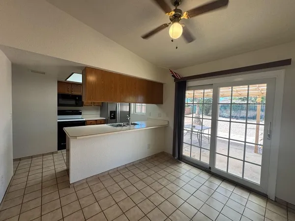 $1,400 | 1205 East Cottonwood Drive, Sierra Vista, AZ 85635