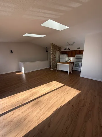 $1,890 | 353 Pinewood Circle, Plymouth, MI 48170