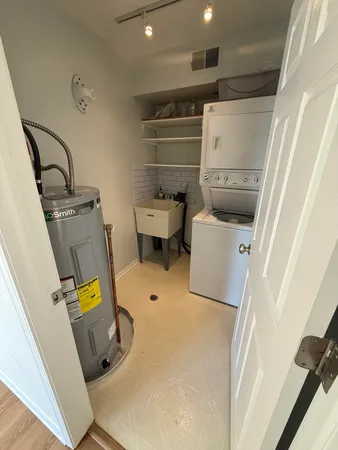 $1,890 | 353 Pinewood Circle, Plymouth, MI 48170