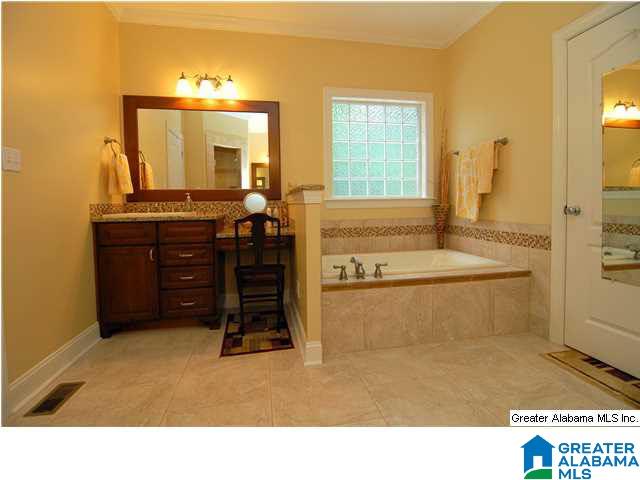 428 Norman Road Gardendale, AL 35071 - Photo 12 of 32