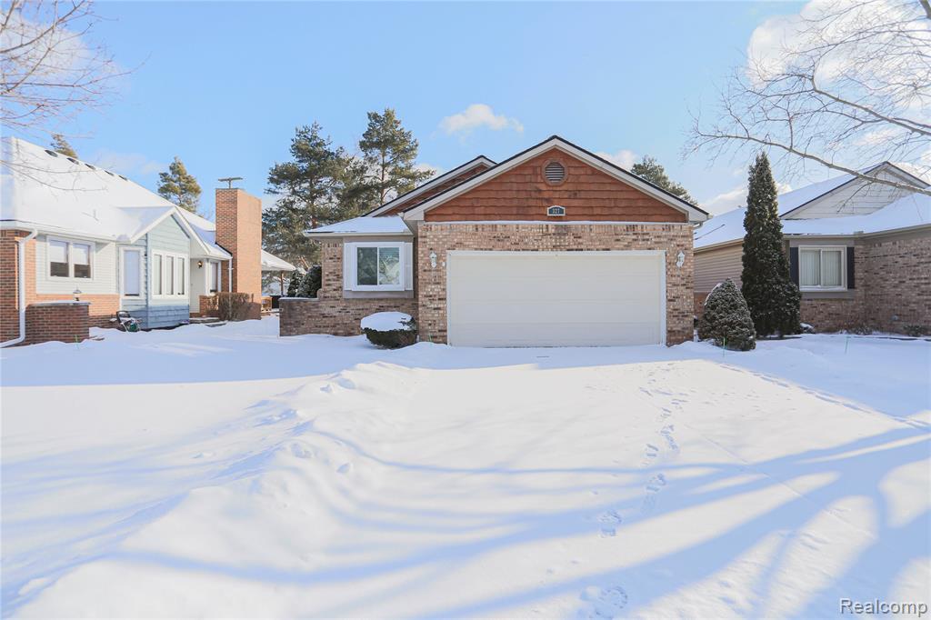 327 Mae Court Romeo, MI 48065 - Photo 1 of 19 Gallery Image 1