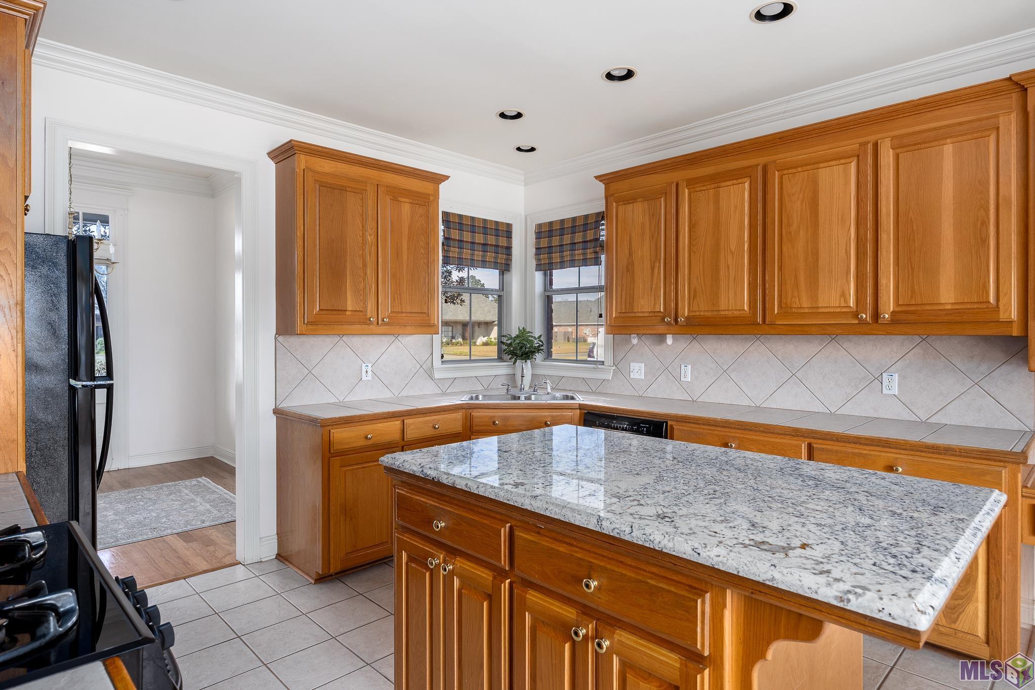 14220 Santa Fe Trail Prairieville, LA 70769 - Photo 11 of 41