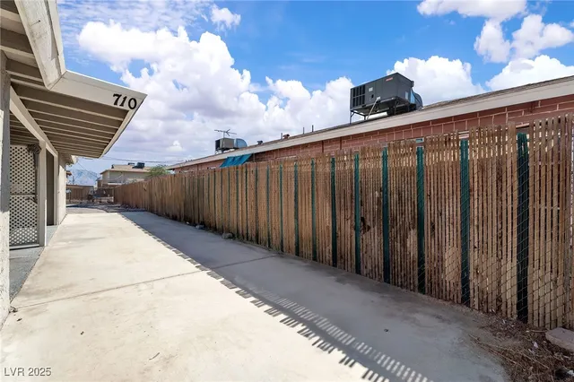 $1,150 | 710 North 10th Street, Unit 710, Las Vegas, NV 89101