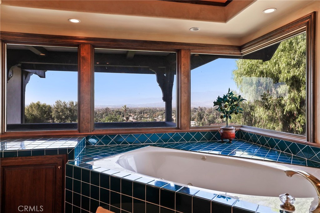 7008 Hawarden Drive Riverside, CA 92506 - Photo 29 of 37 a view of a two tub