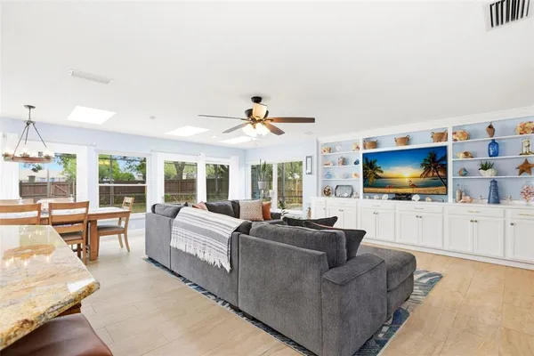 $675,000 | 7432 Sparkling Lake Road, Orlando, FL 32819