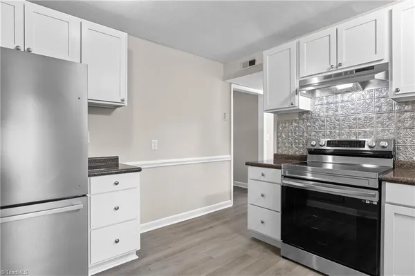 $975 | 500 Bethania Street, Unit 111, Rural Hall, NC 27045