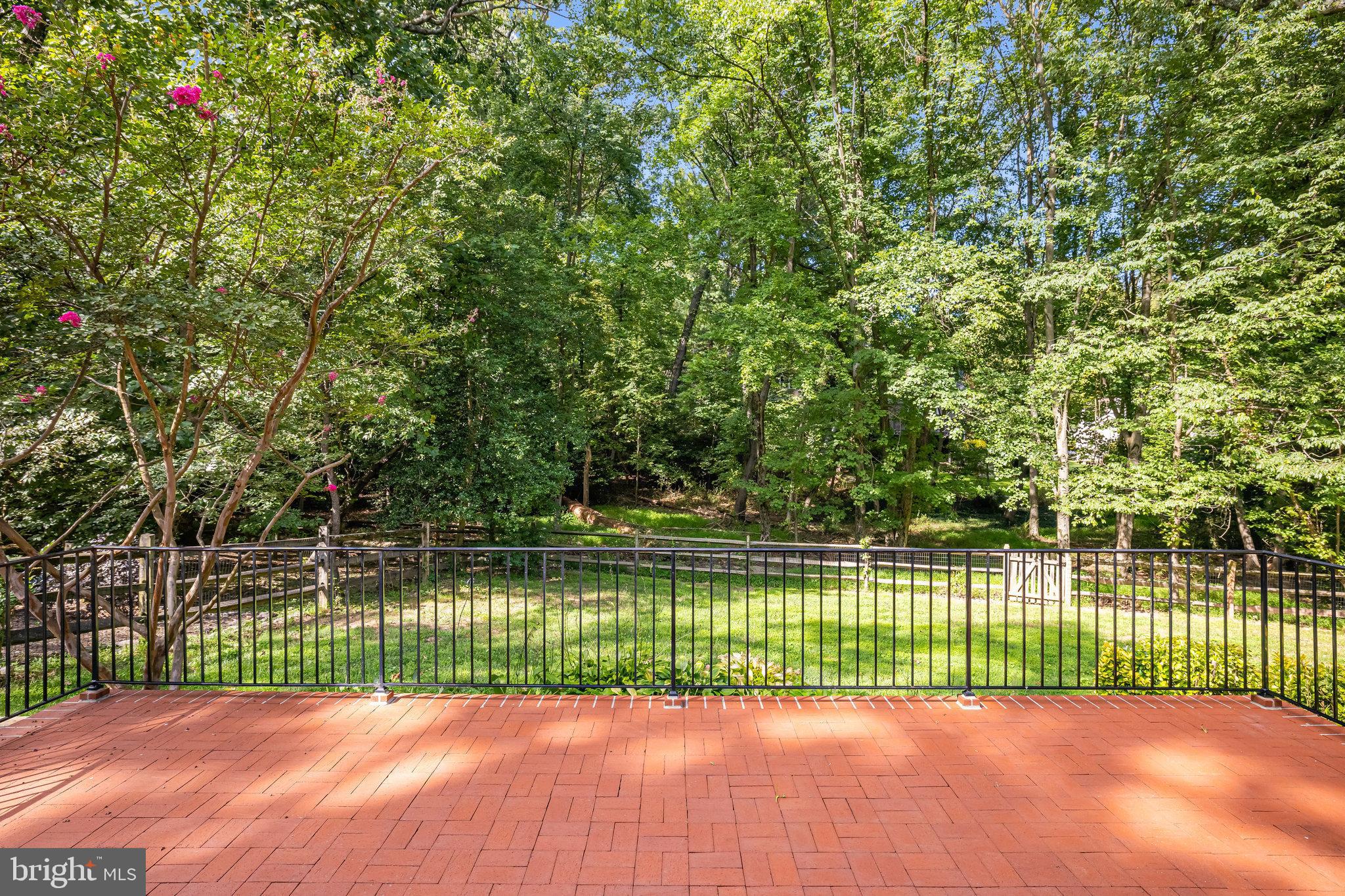 11482 Bingham Terrace Reston, VA 20191 - Photo 24 of 59