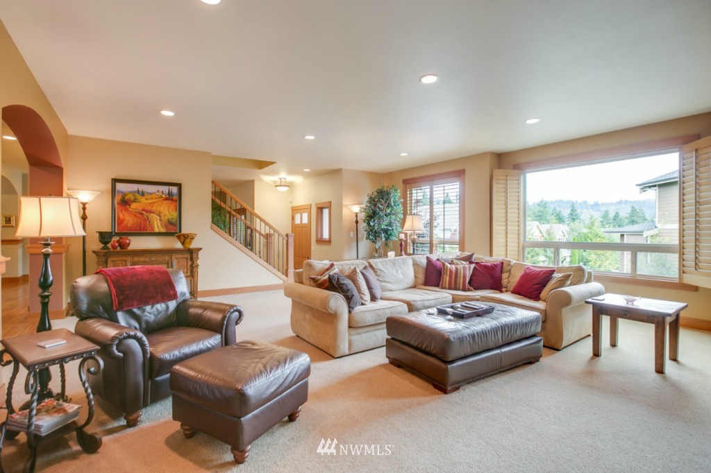 5301 Northeast 17th Place Renton, WA 98059 - Photo 2 of 25